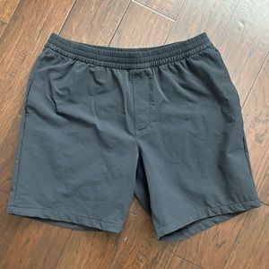 Outdoor Voices Men’s Rectrek 7” Shorts Medium M Pocket black